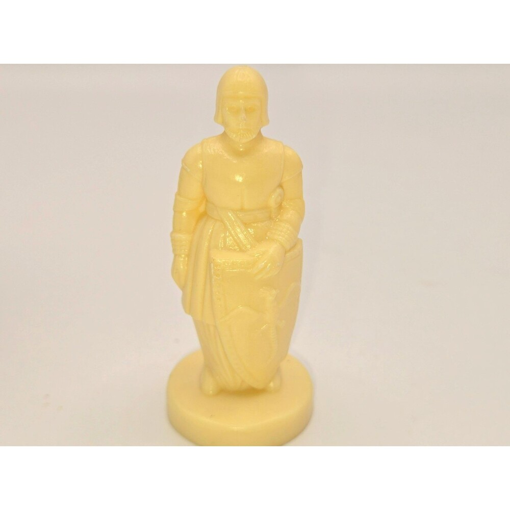 Vintage 1960s/1970s Roxy Plastic Medieval Knight Chess Piece Replacement (Cream